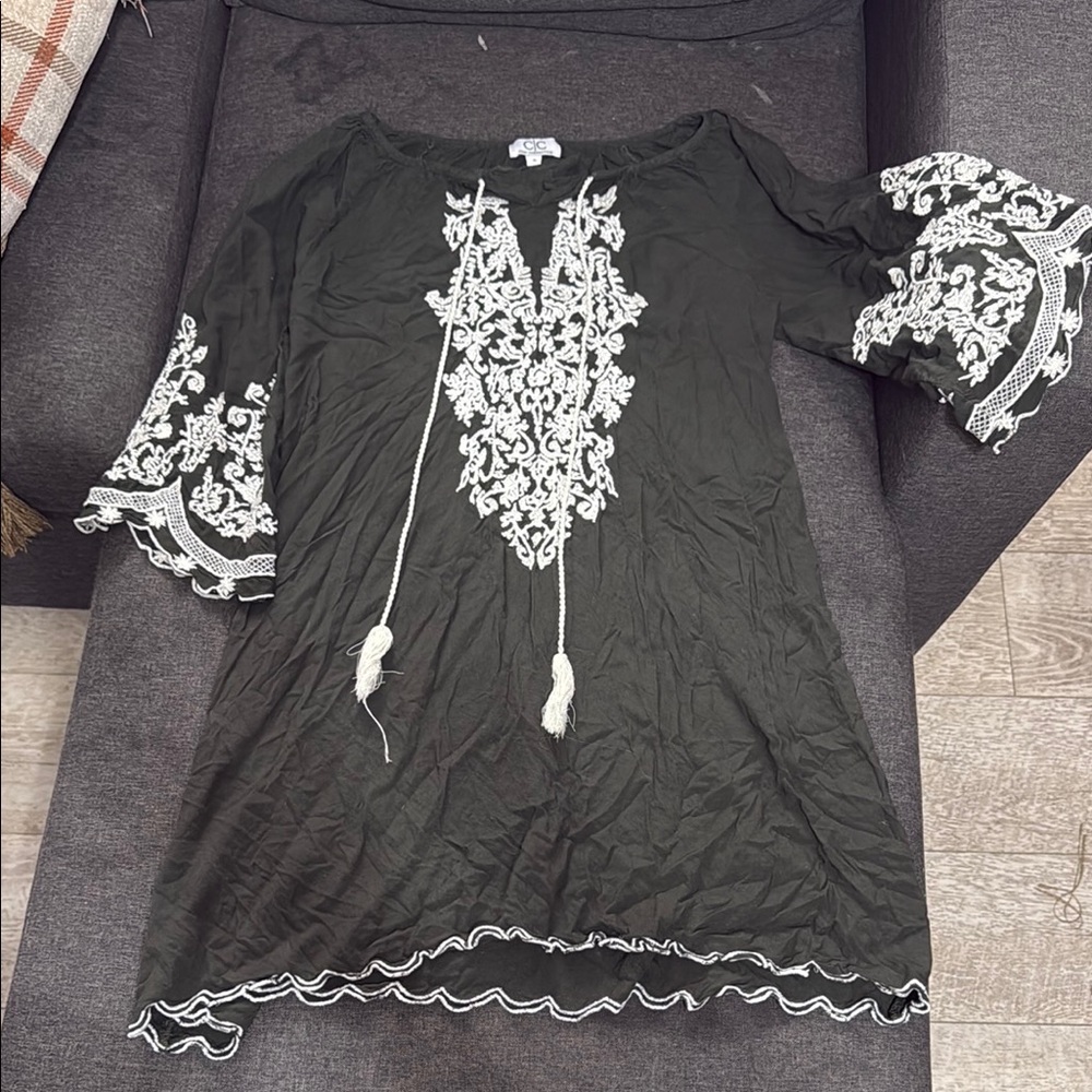 Black and White Embroidered Asymmetrical Tunic Dress